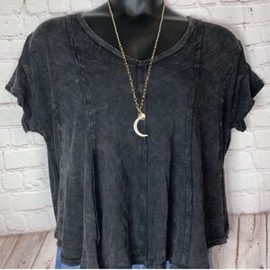 NWT - Arula top size X
